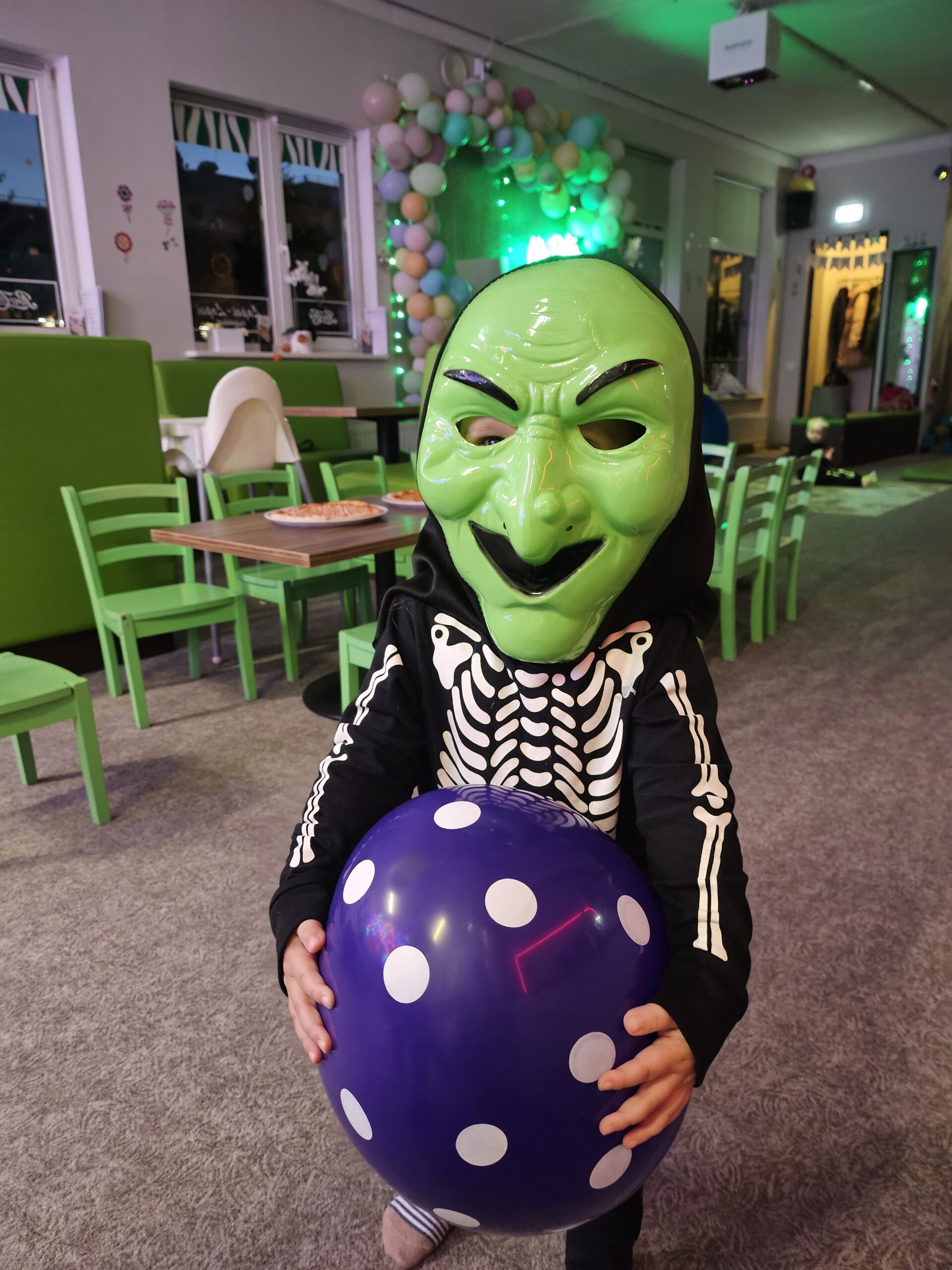 HALLOWEEN с Викторией! Возраст 3–6 лет 31.10.26 в 11.00